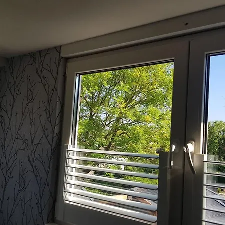 Waterland Apartment *