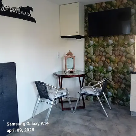 Waterland Apartment