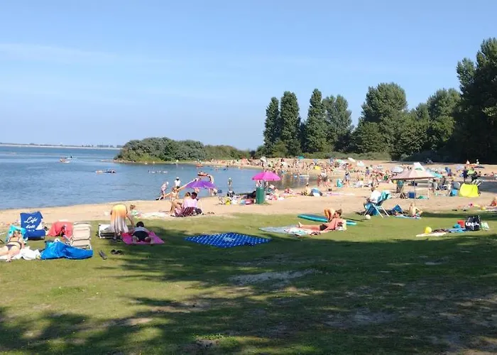 Waterland Apartment Ooltgensplaat